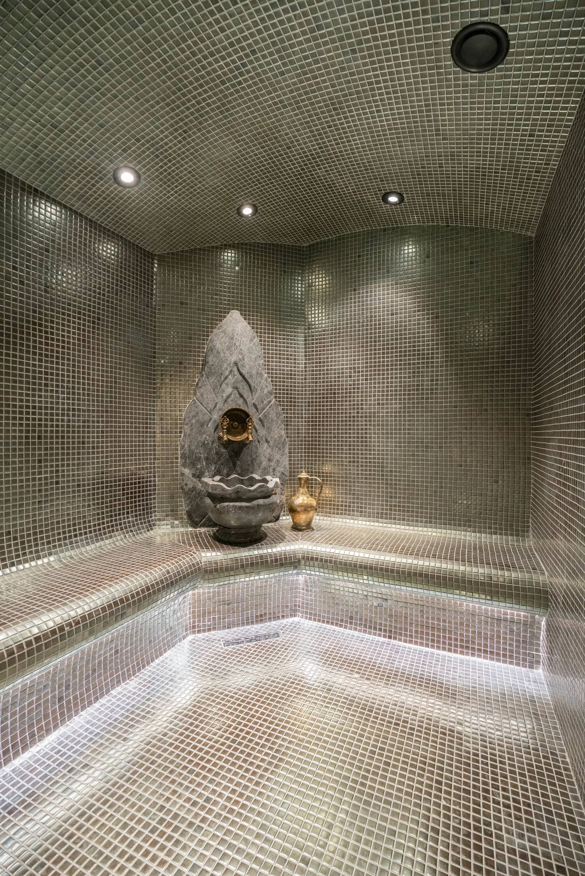 Emir Said Ağazade · Villa-Pool — Referans 2