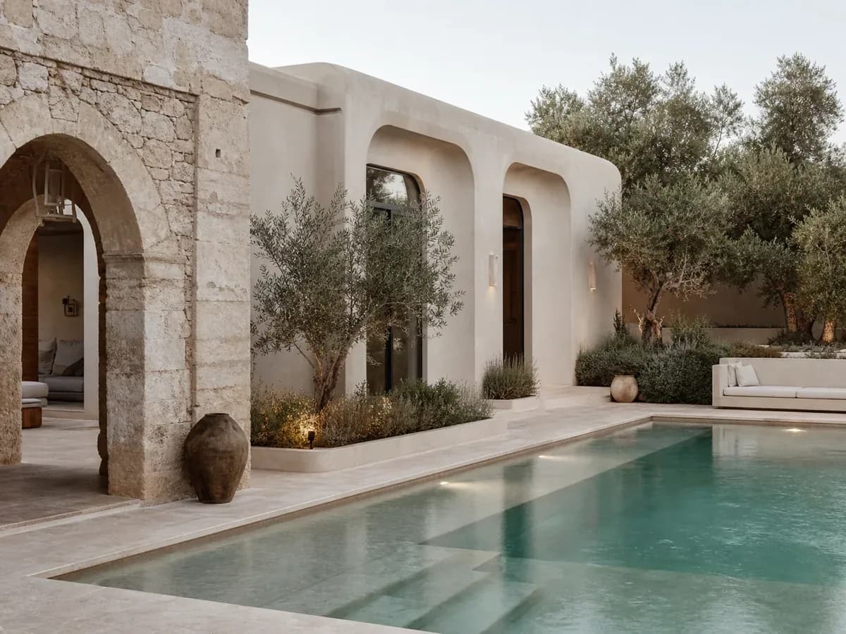 Pool Renovation and Refurbishment: New Life for an Old Pool — detay görseli 4