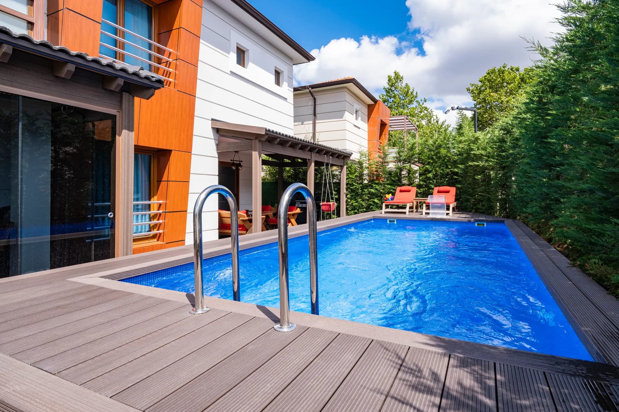 Fertigpool · Istanbul · Ensar Bey · Fertigpool